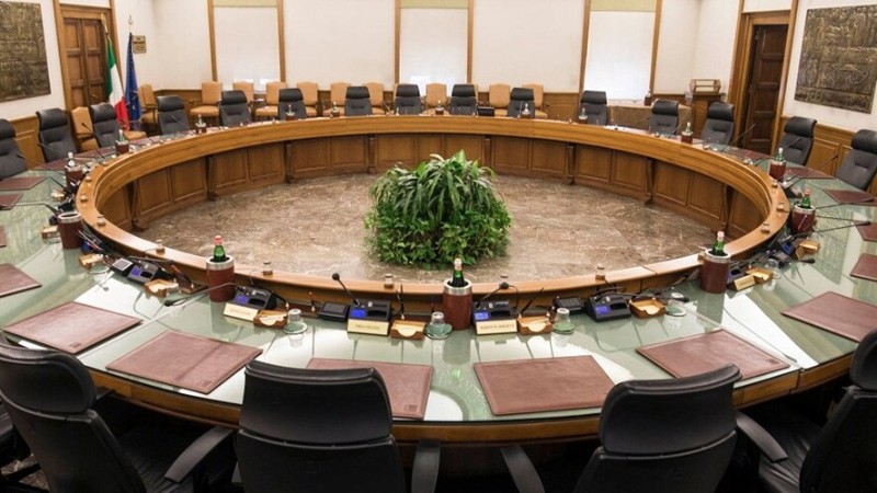 Una decisione che va contro l'istituzione