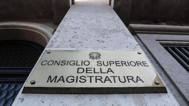 Colpo di spugna, capitolo ennesimo
